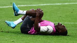 数万球迷的 数万球迷的