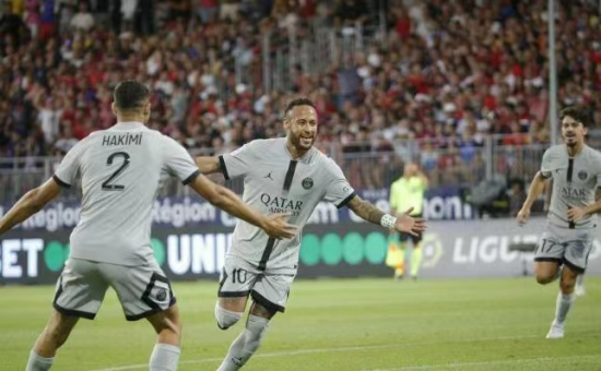 他们不仅在 他们不仅在